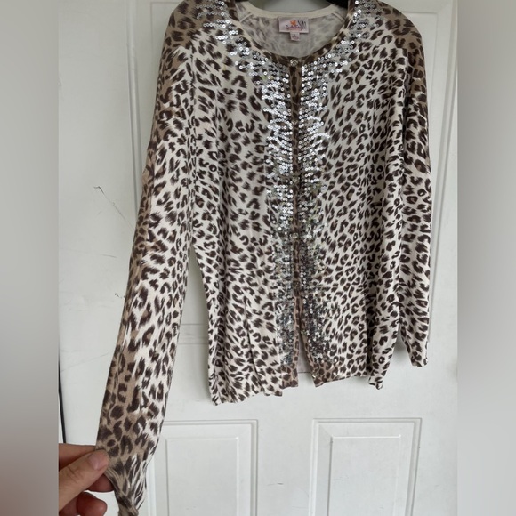 The Quacker Factory Leopard Print Cardigan Sweater Sequin Embellished Size L - Picture 3 of 4